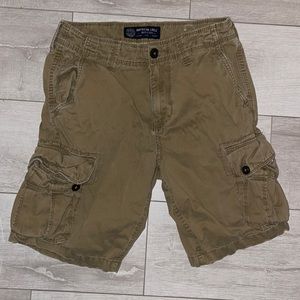 American Eagle cargo shorts size 30
